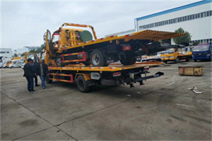 颍州同城汽车补胎